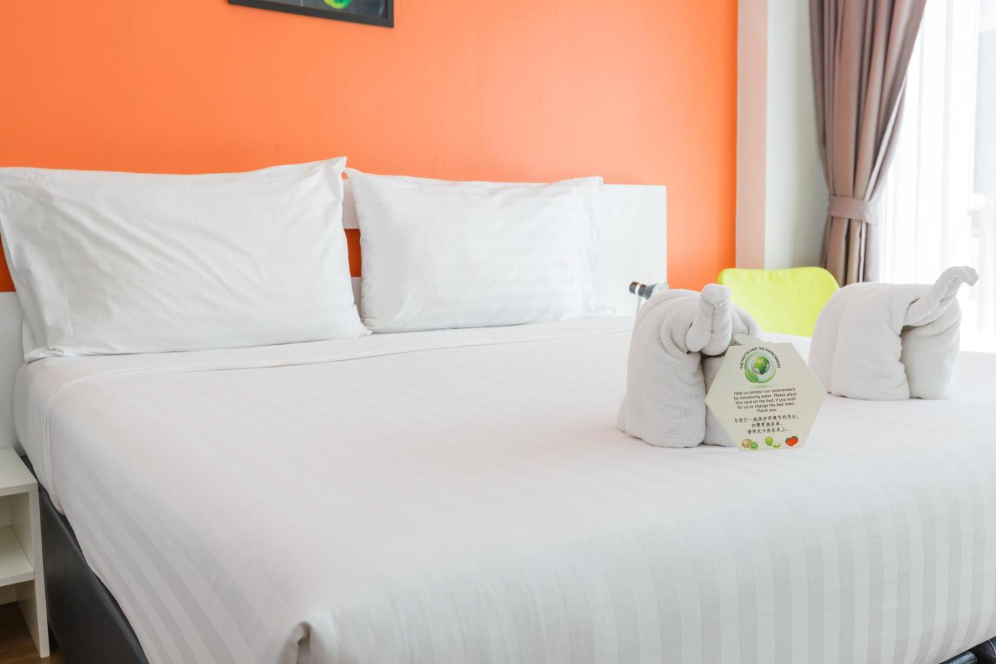 The Frutta Boutique Hotel Patong Luaran gambar