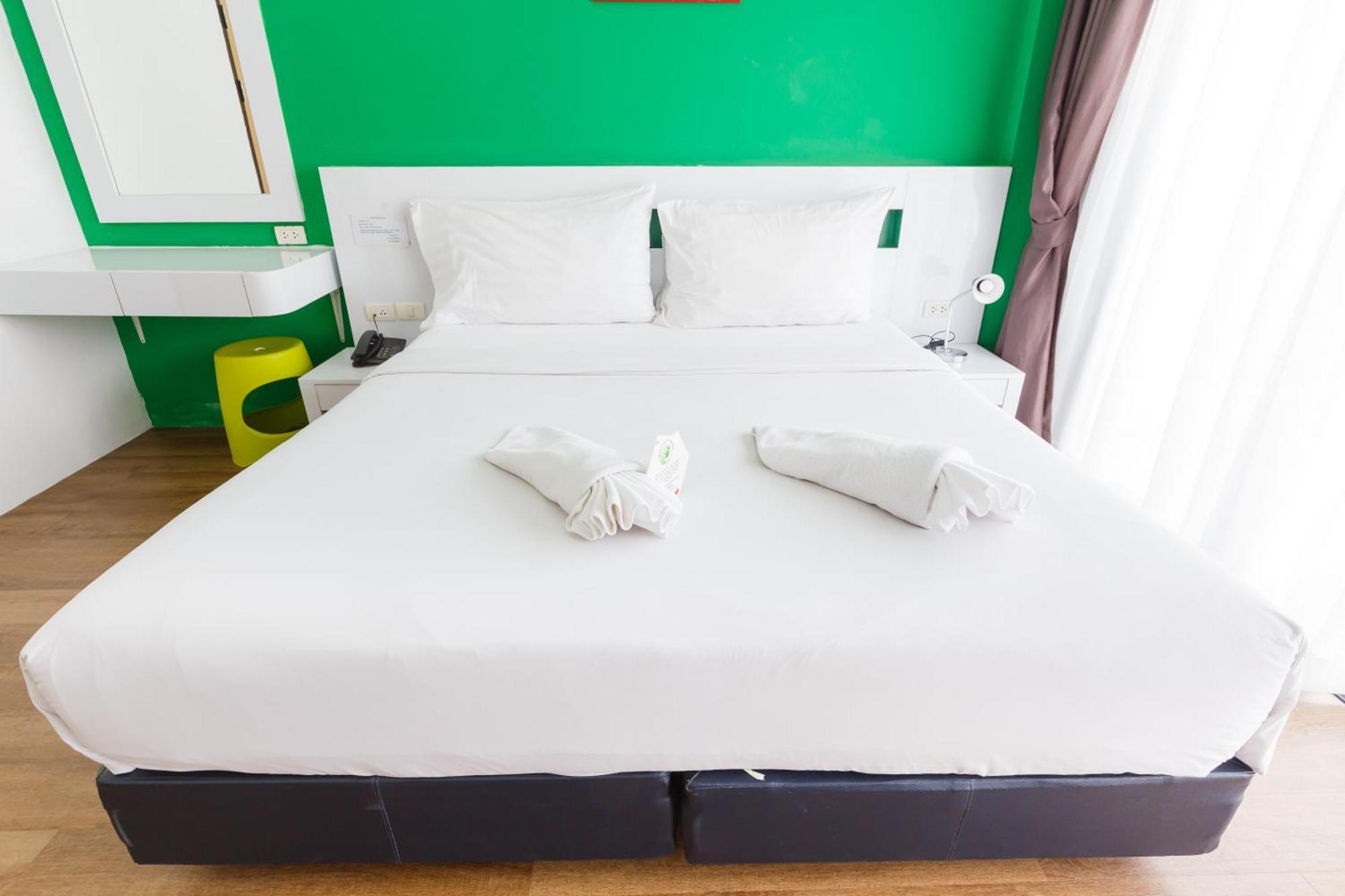The Frutta Boutique Hotel Patong Luaran gambar