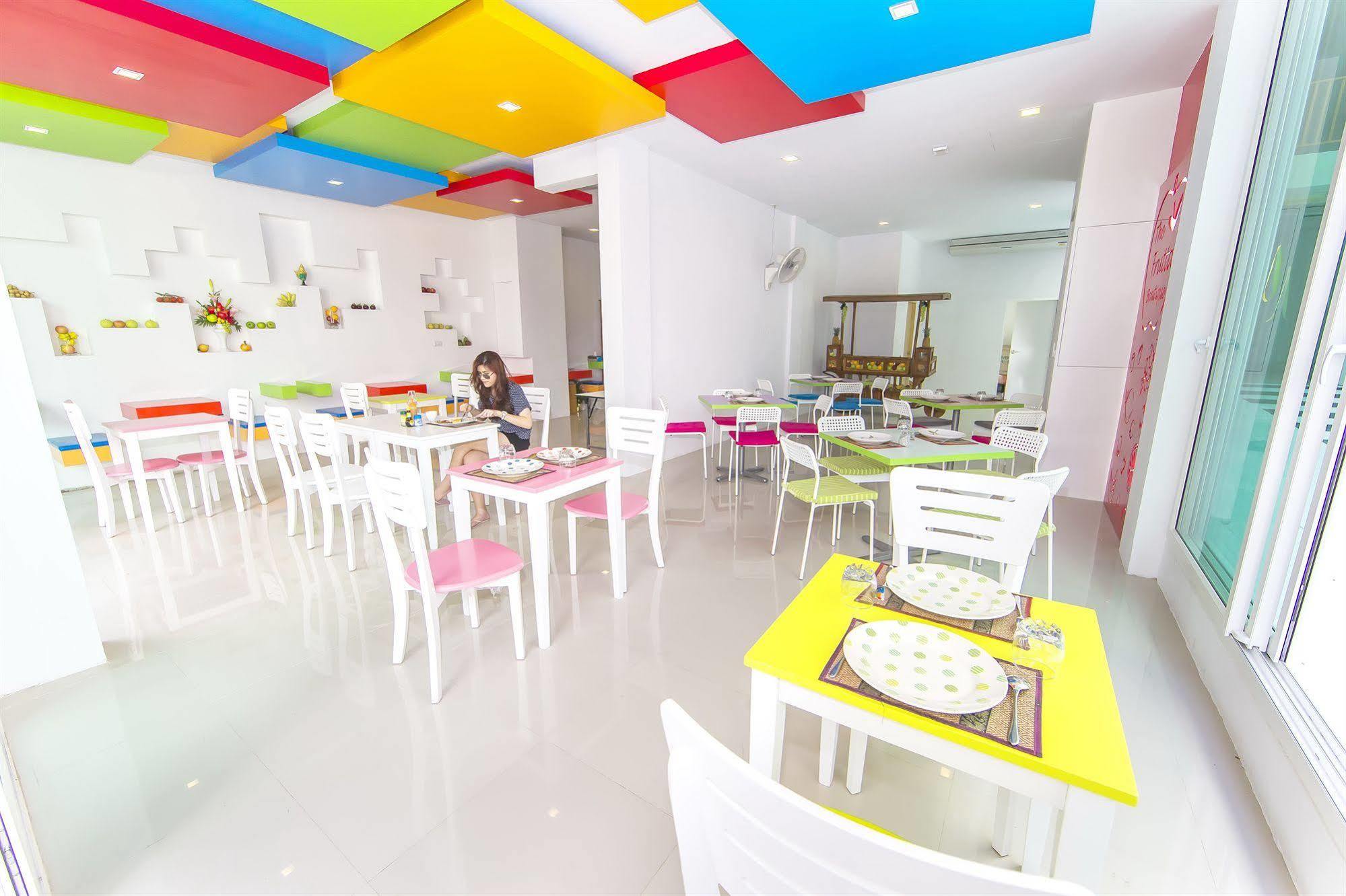 The Frutta Boutique Hotel Patong Luaran gambar